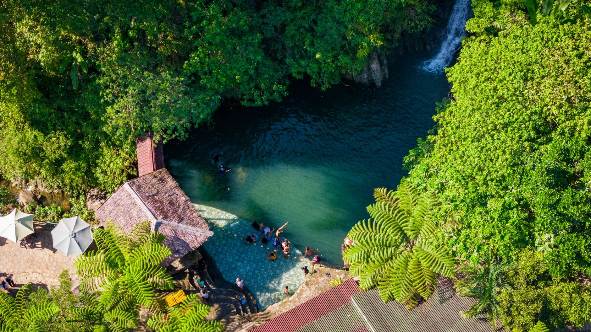 ️ Jours 1 à 3 — Cebu : ville, cascades et côte ouest